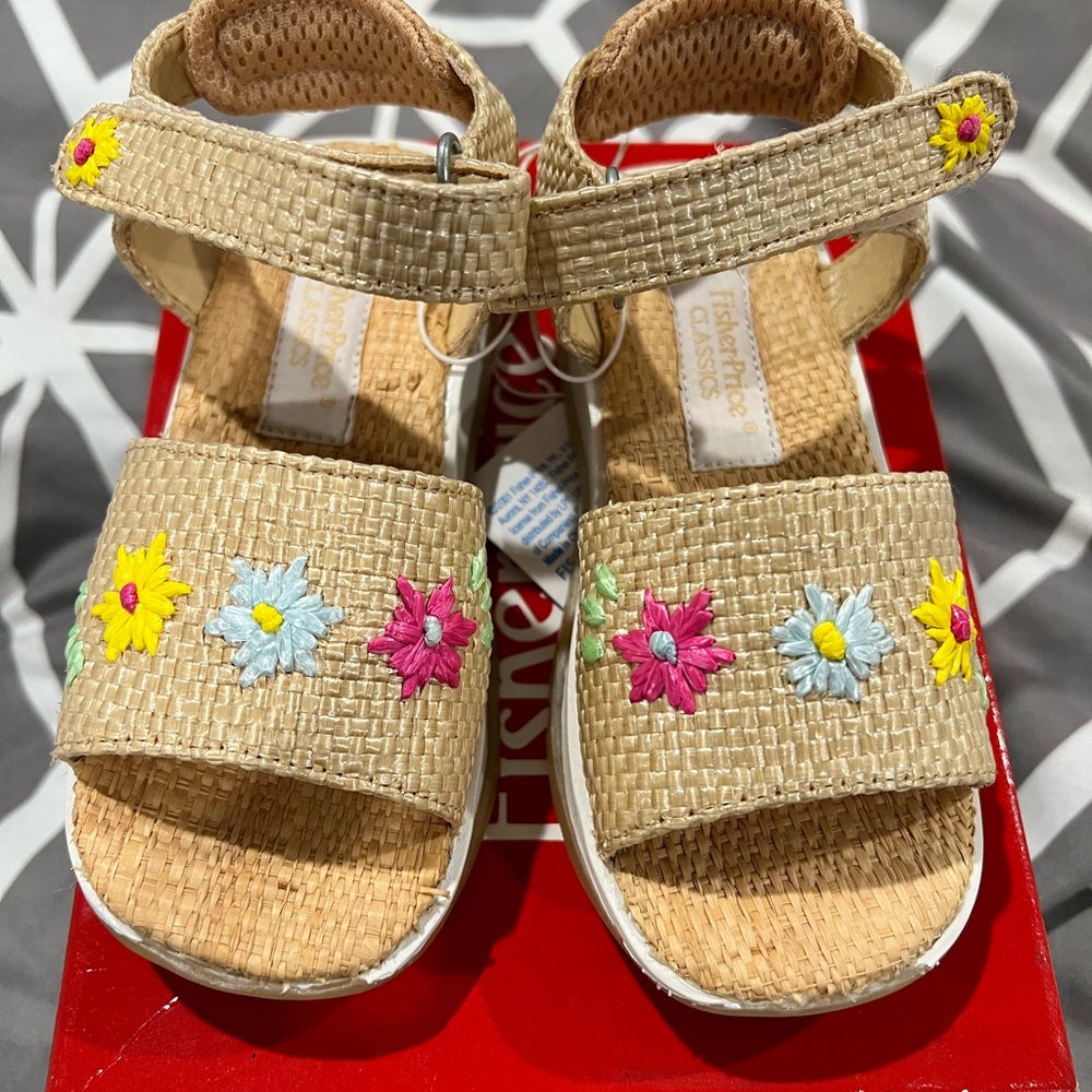 New with Tag Toddler Size 8 Fisher Price raffia sandal
